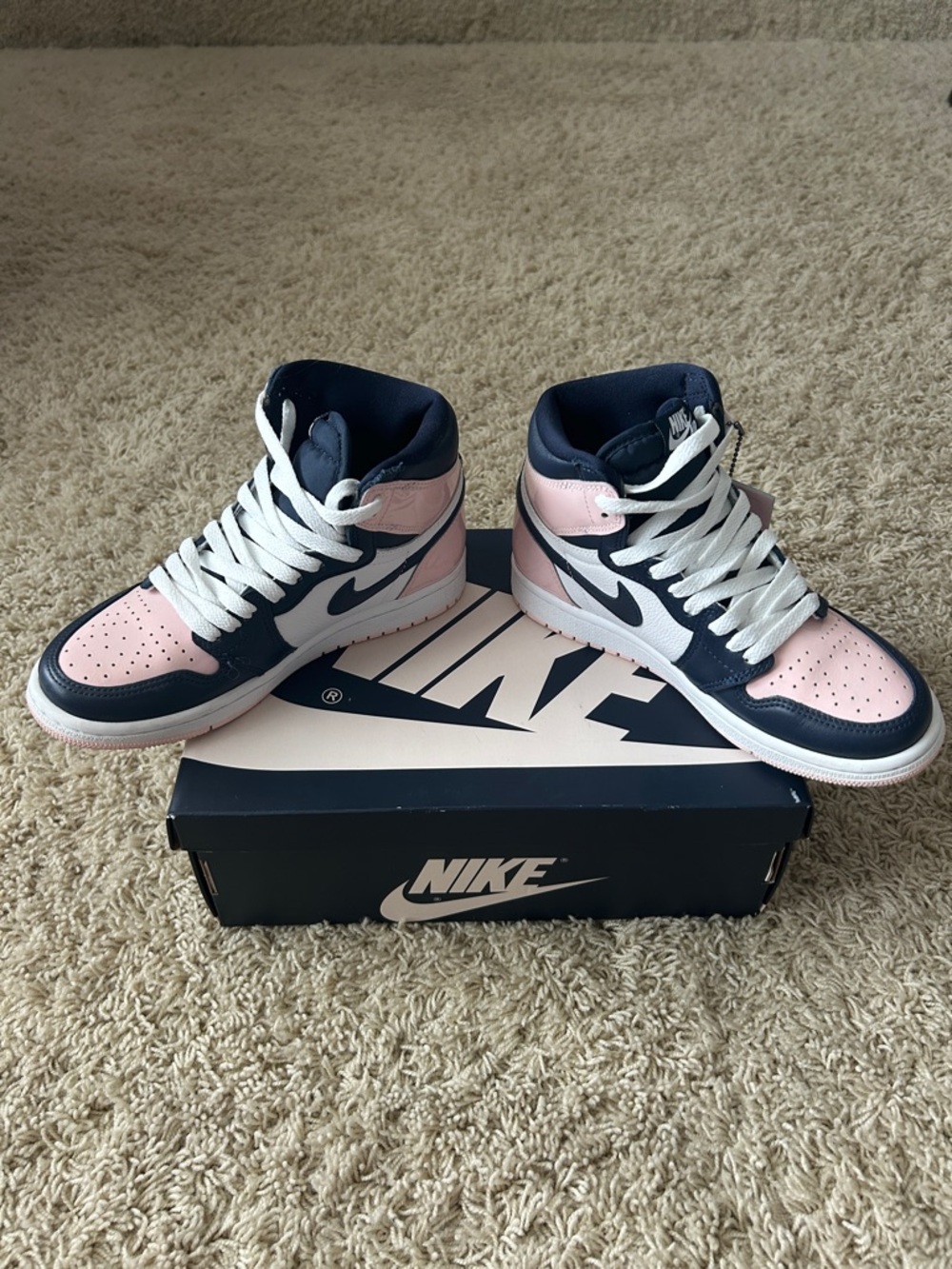 Air Jordan 1 Retro High OG SE ‘Bubble Gum’ Size US Women’s 6 Pink/Navy - Picture 12 of 15